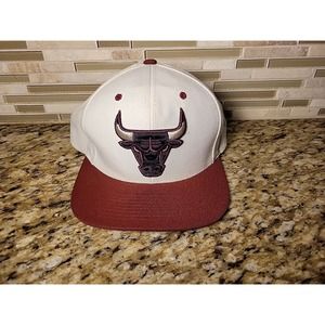 Chicago Bulls Hat Mitchell & Ness Cap NBA Basketball Adjustable Strapback